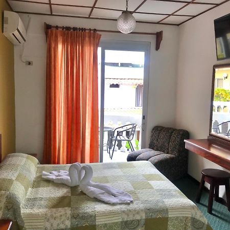 Hotel Malinche Quepos Εξωτερικό φωτογραφία
