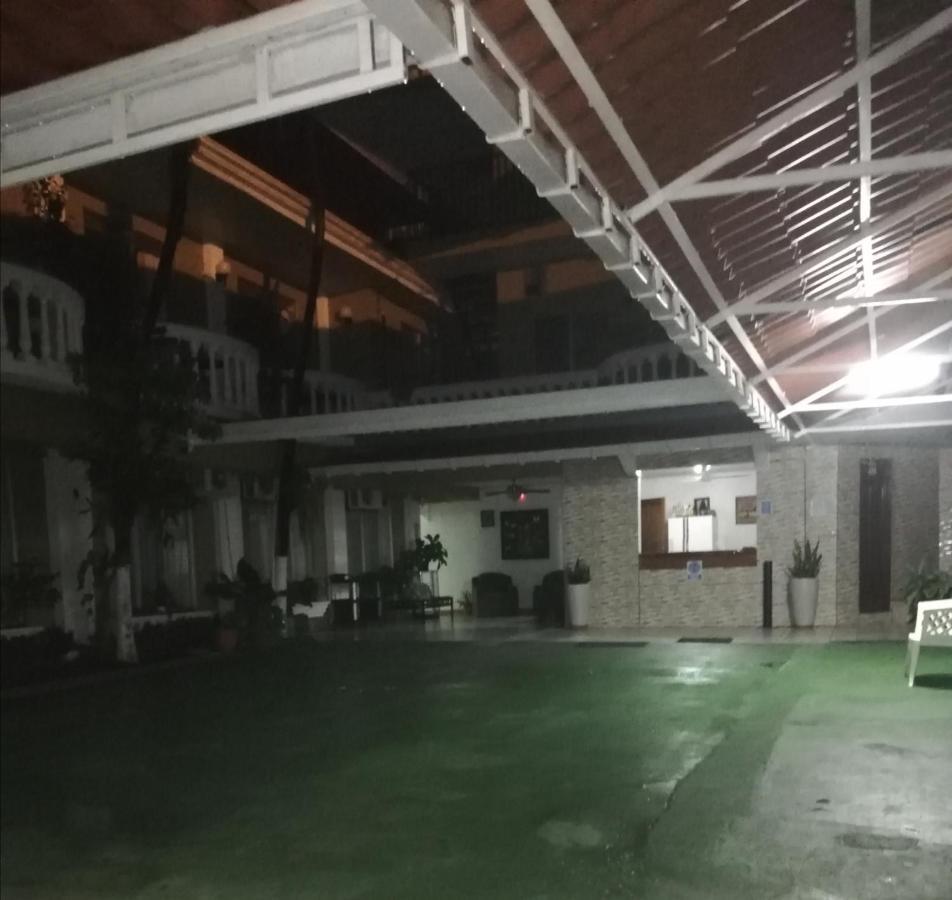 Hotel Malinche Quepos Εξωτερικό φωτογραφία