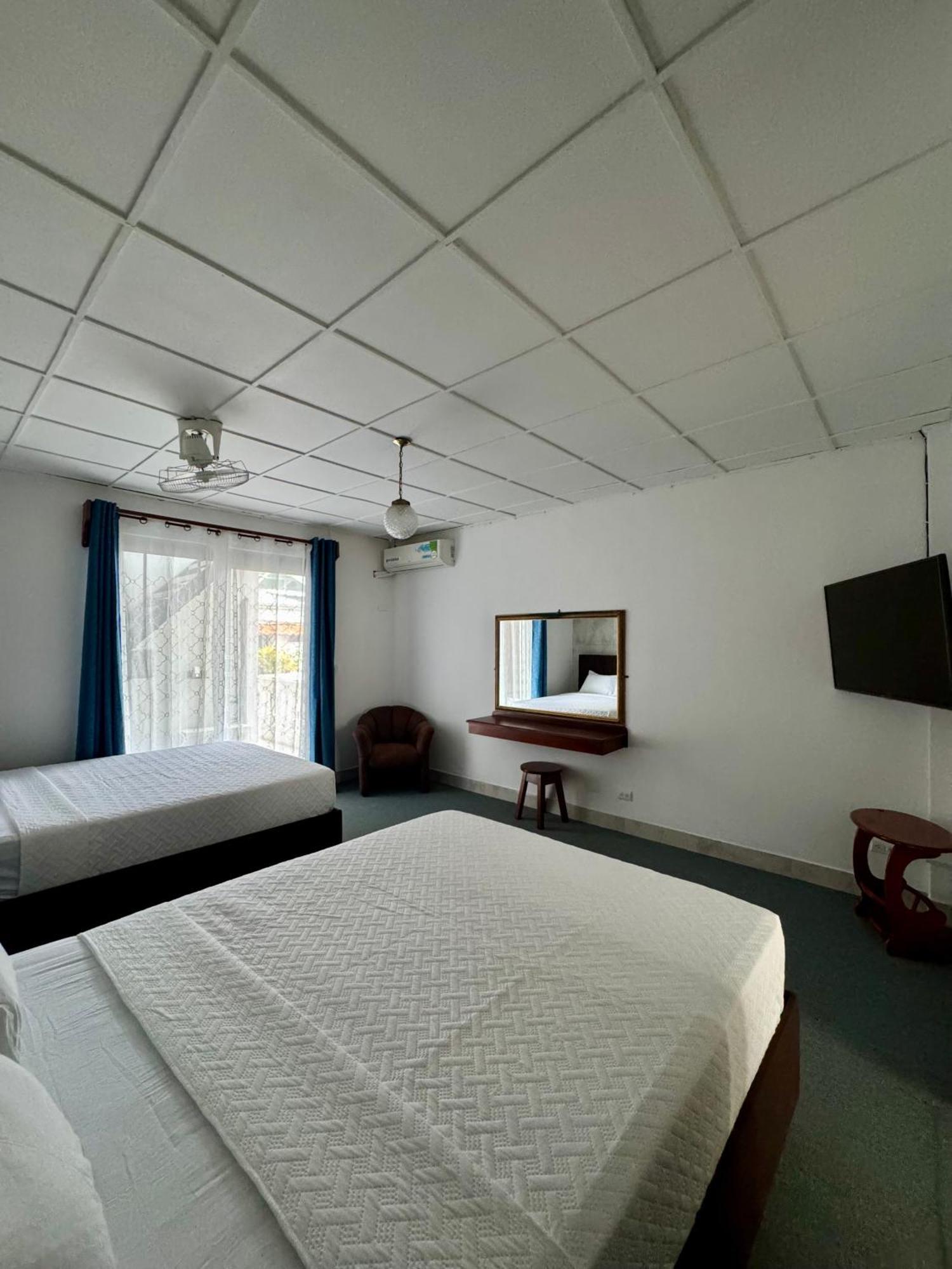 Hotel Malinche Quepos Εξωτερικό φωτογραφία