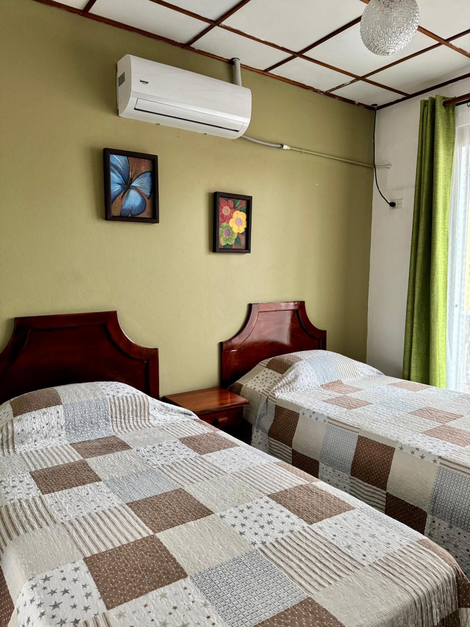 Hotel Malinche Quepos Εξωτερικό φωτογραφία