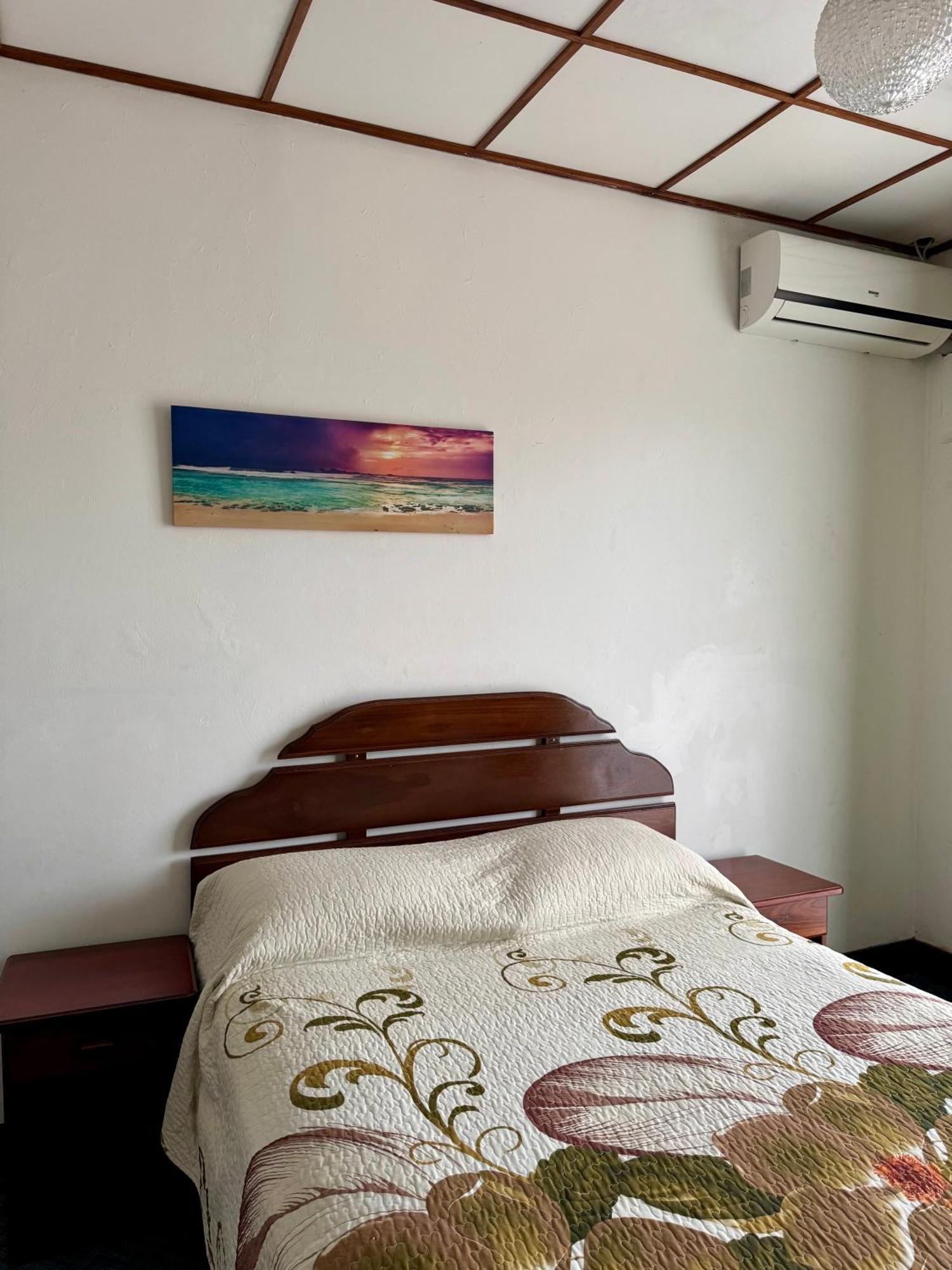 Hotel Malinche Quepos Εξωτερικό φωτογραφία